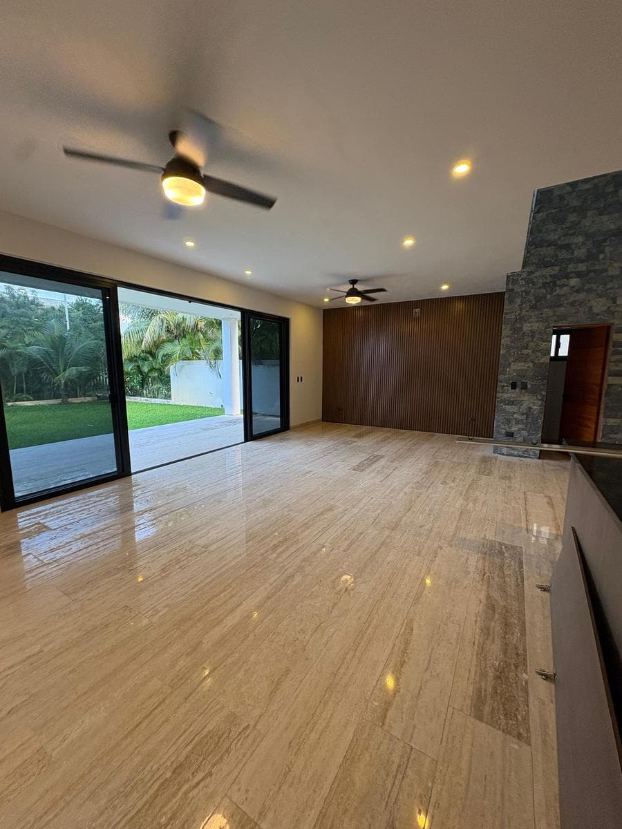 House for Sale/Rent, 4 Bedrooms, Pool, Lagos del Sol, Cancún