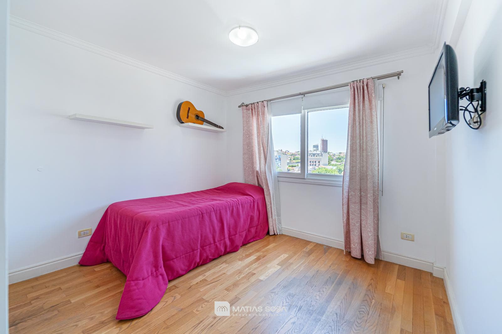 Venta - Semipiso 4 Ambientes Premium - 3 Cocheras 2 Bauleras - Zona Güemes