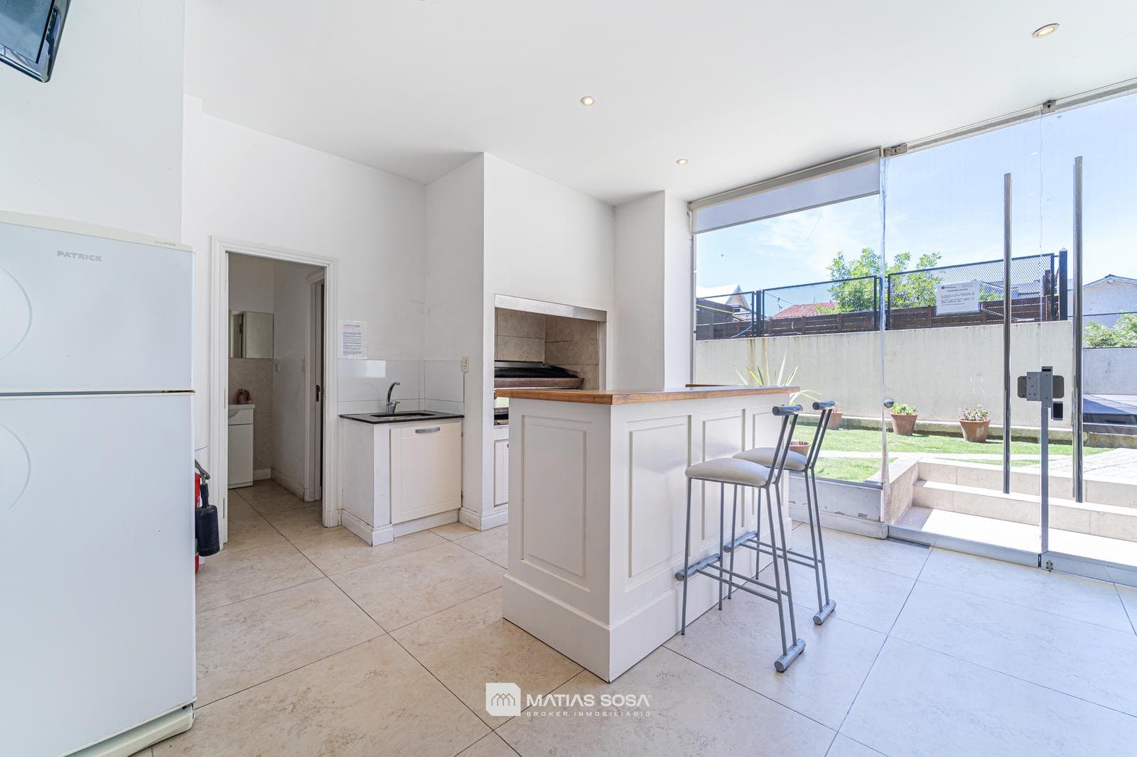 Venta - Semipiso 4 Ambientes Premium - 3 Cocheras 2 Bauleras - Zona Güemes