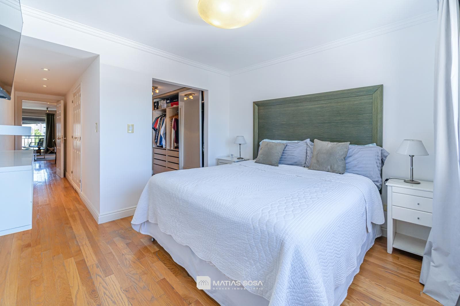Venta - Semipiso 4 Ambientes Premium - 3 Cocheras 2 Bauleras - Zona Güemes