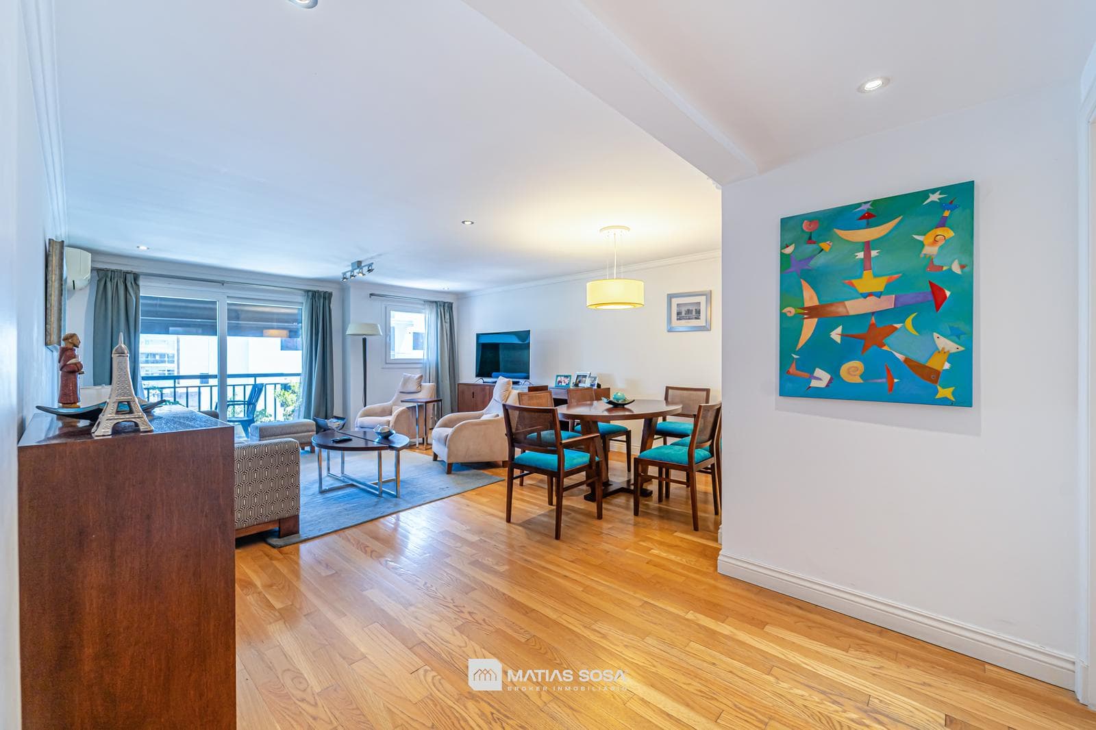 For Sale - Premium 4-Room Apartment - 3 Parking Spaces, 2 Storage Rooms - Güemes Area