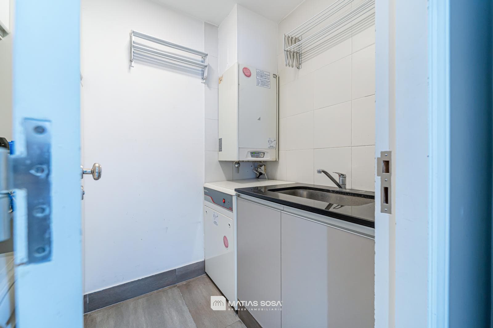 Venta - Semipiso 4 Ambientes Premium - 3 Cocheras 2 Bauleras - Zona Güemes