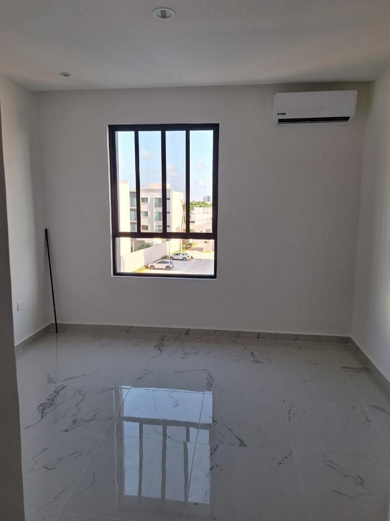 Apartment for Rent, 2 Bedrooms, Astoria, Av. Huayacán, Cancún.