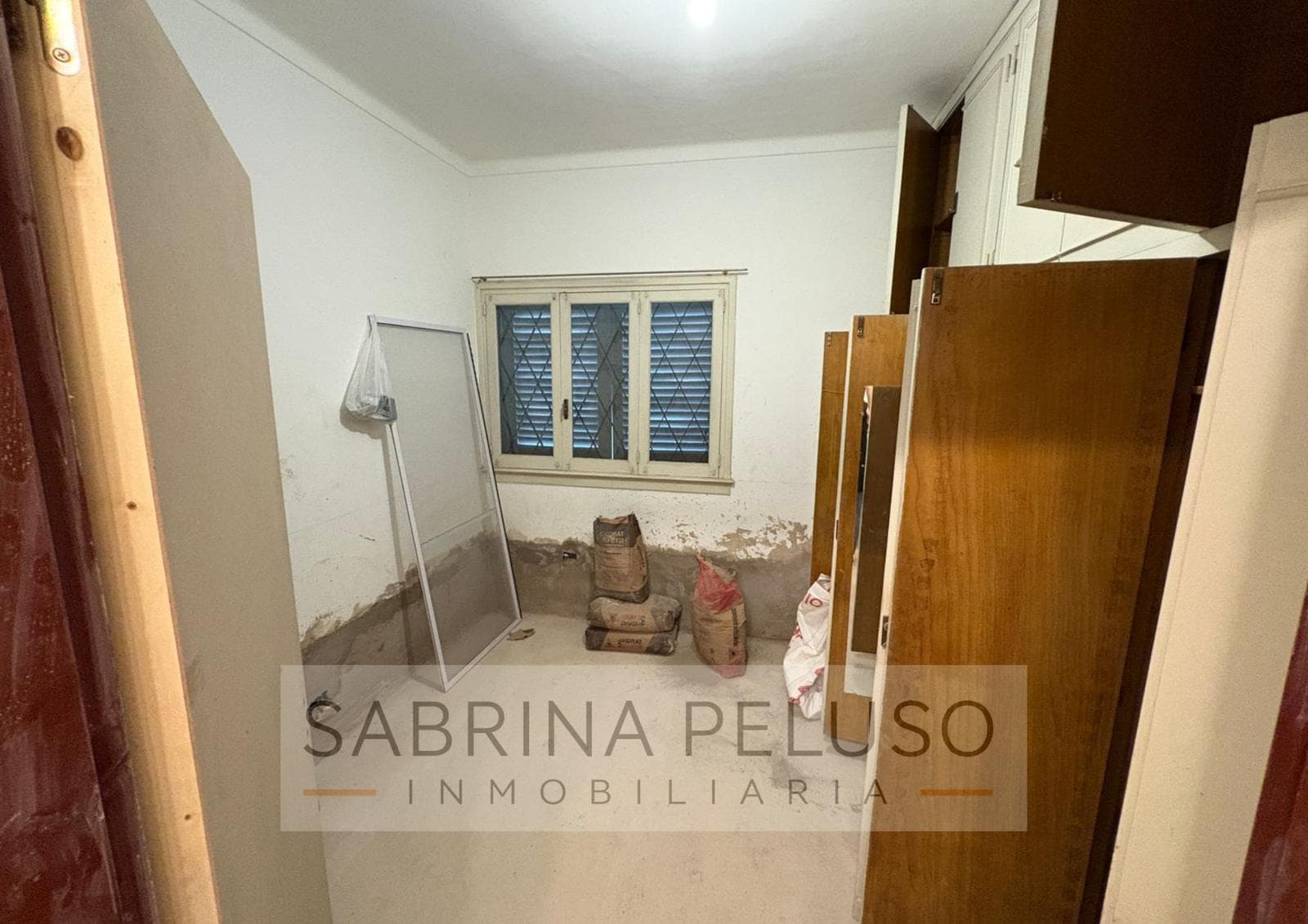 Casa en Ph 3 ambientes en VENTA a refaccionar en Haedo Norte