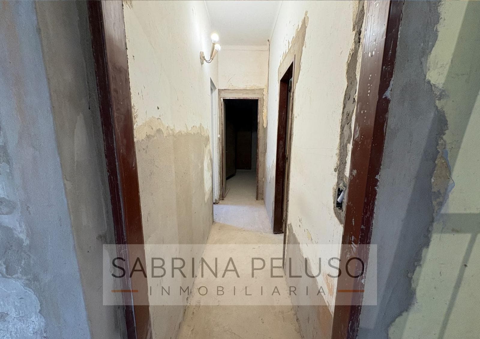 Casa en Ph 3 ambientes en VENTA a refaccionar en Haedo Norte