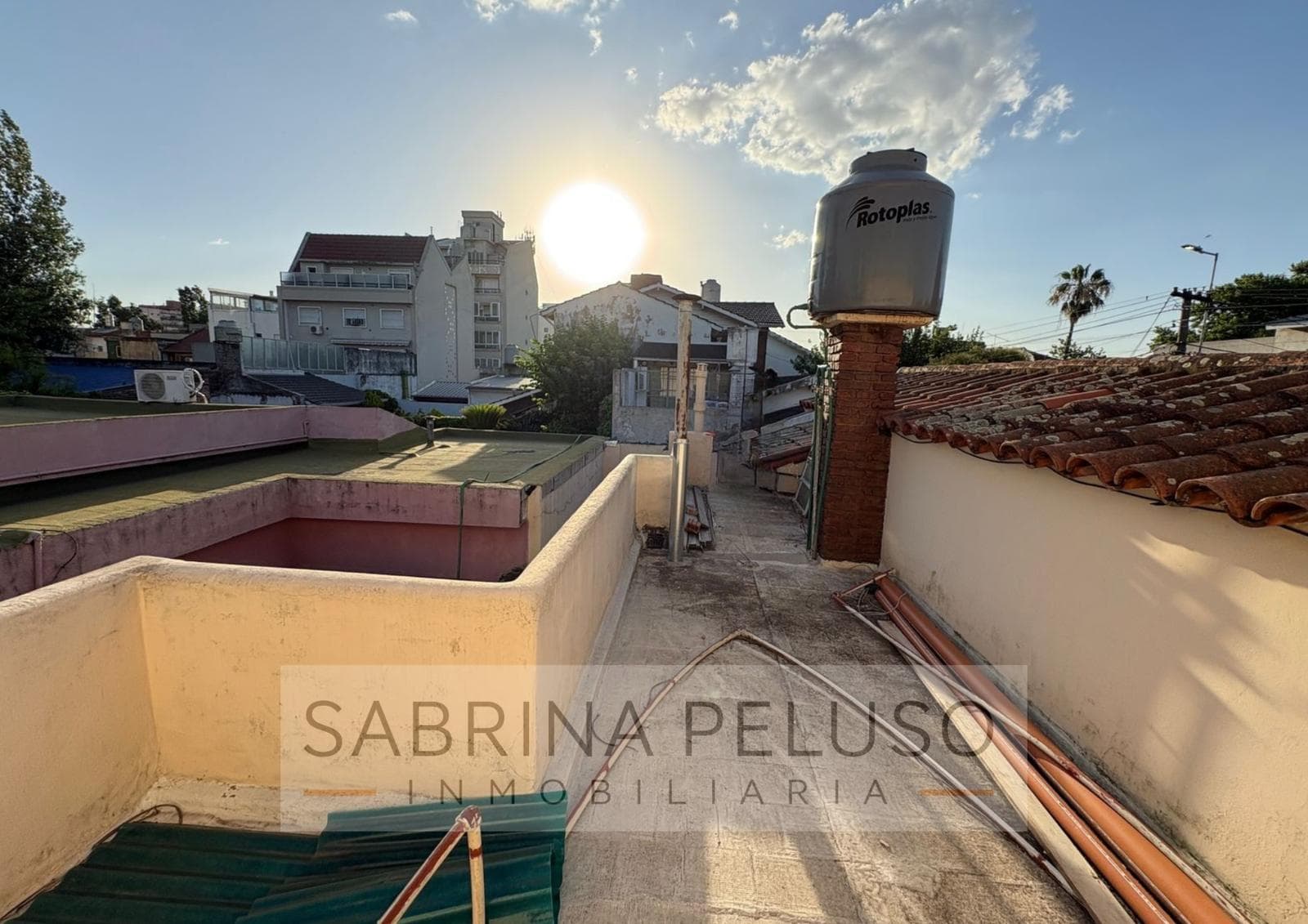 Casa en Ph 3 ambientes en VENTA a refaccionar en Haedo Norte