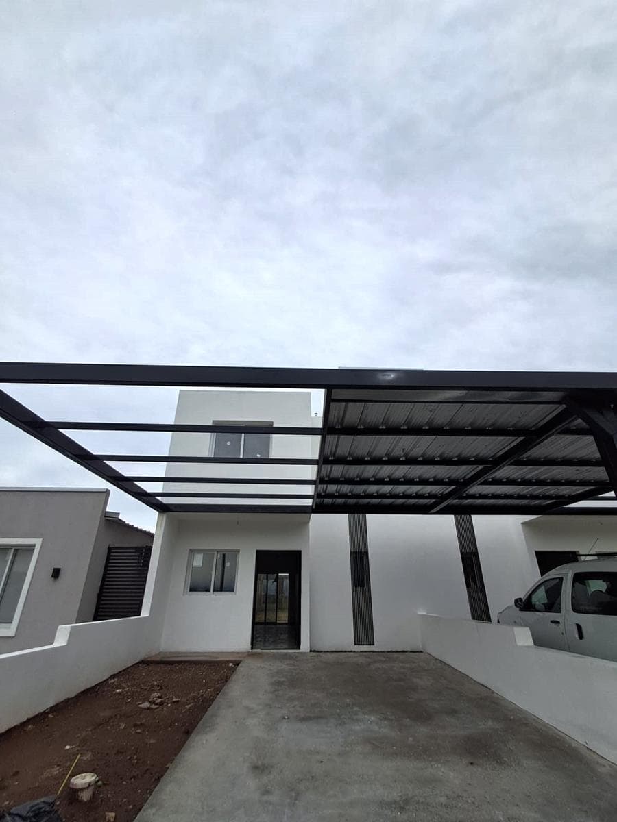 3-Bedroom Duplex for Sale in Docta Parque