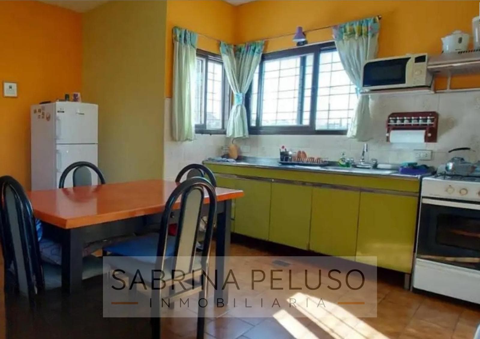 Casa 4 amb en Villa Sarmiento - Haedo