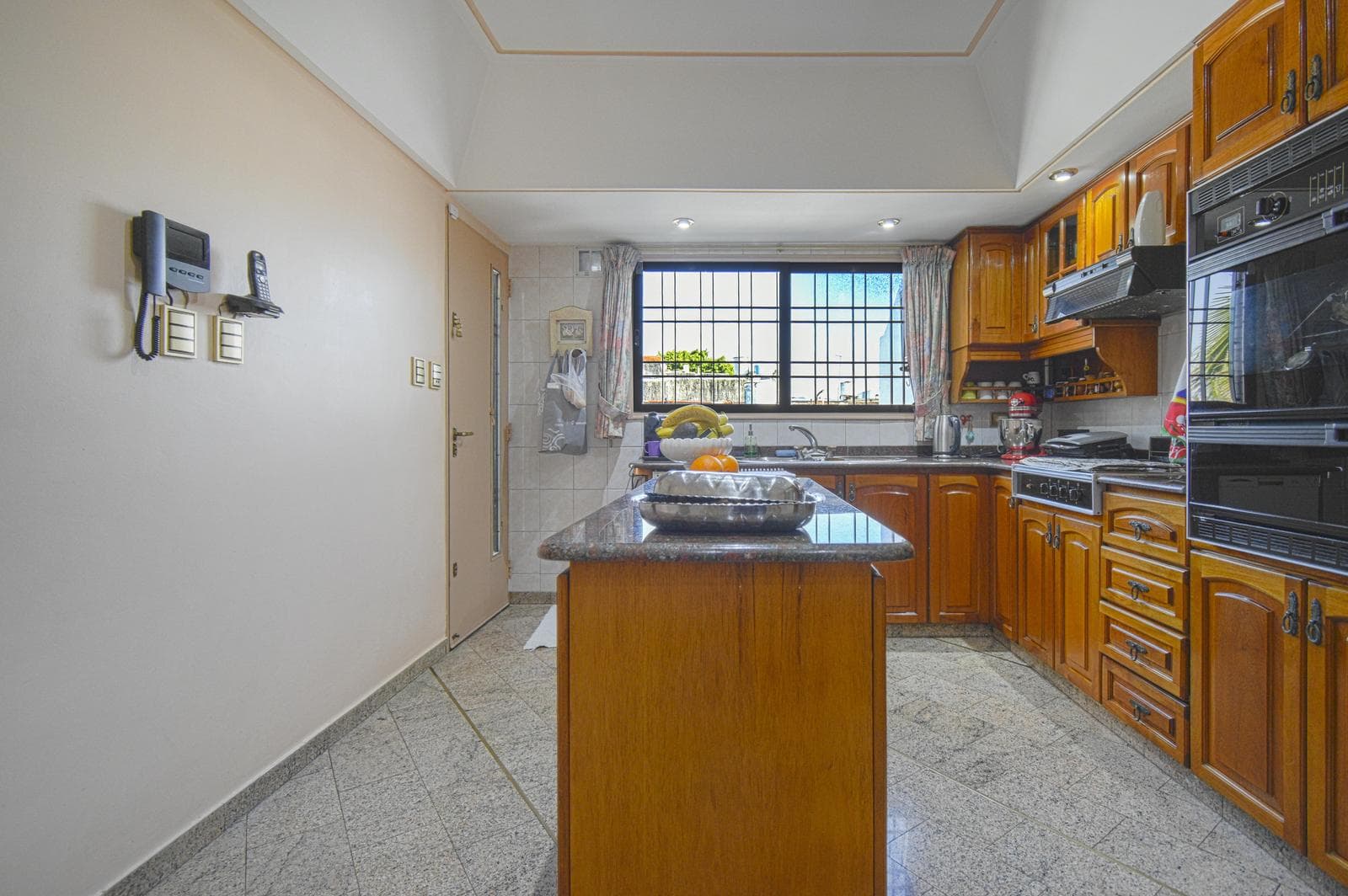 VENTA CASA LOTE PROPIO 4 AMBIENTES VILLA MAIPU