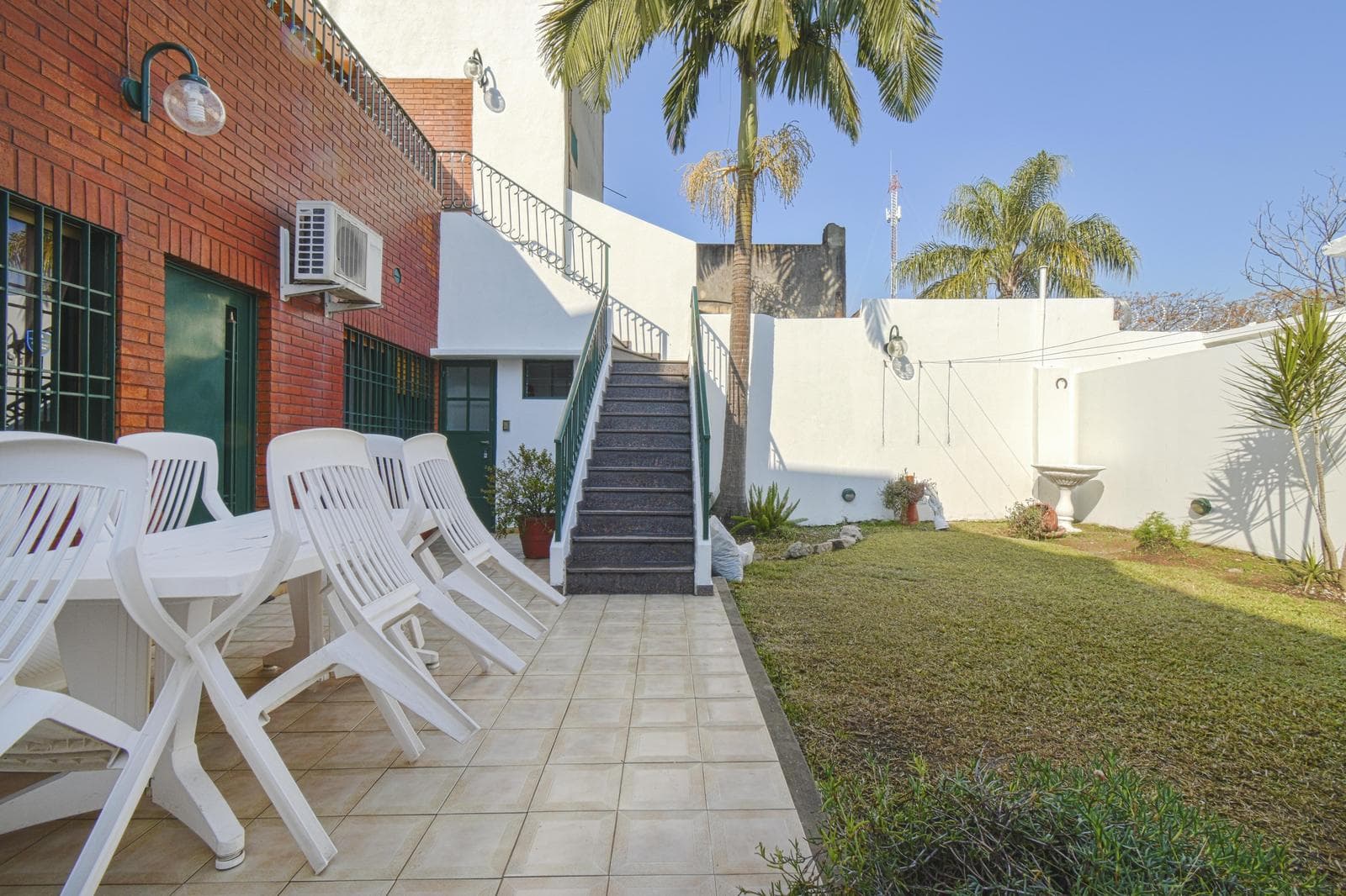 VENTA CASA LOTE PROPIO 4 AMBIENTES VILLA MAIPU