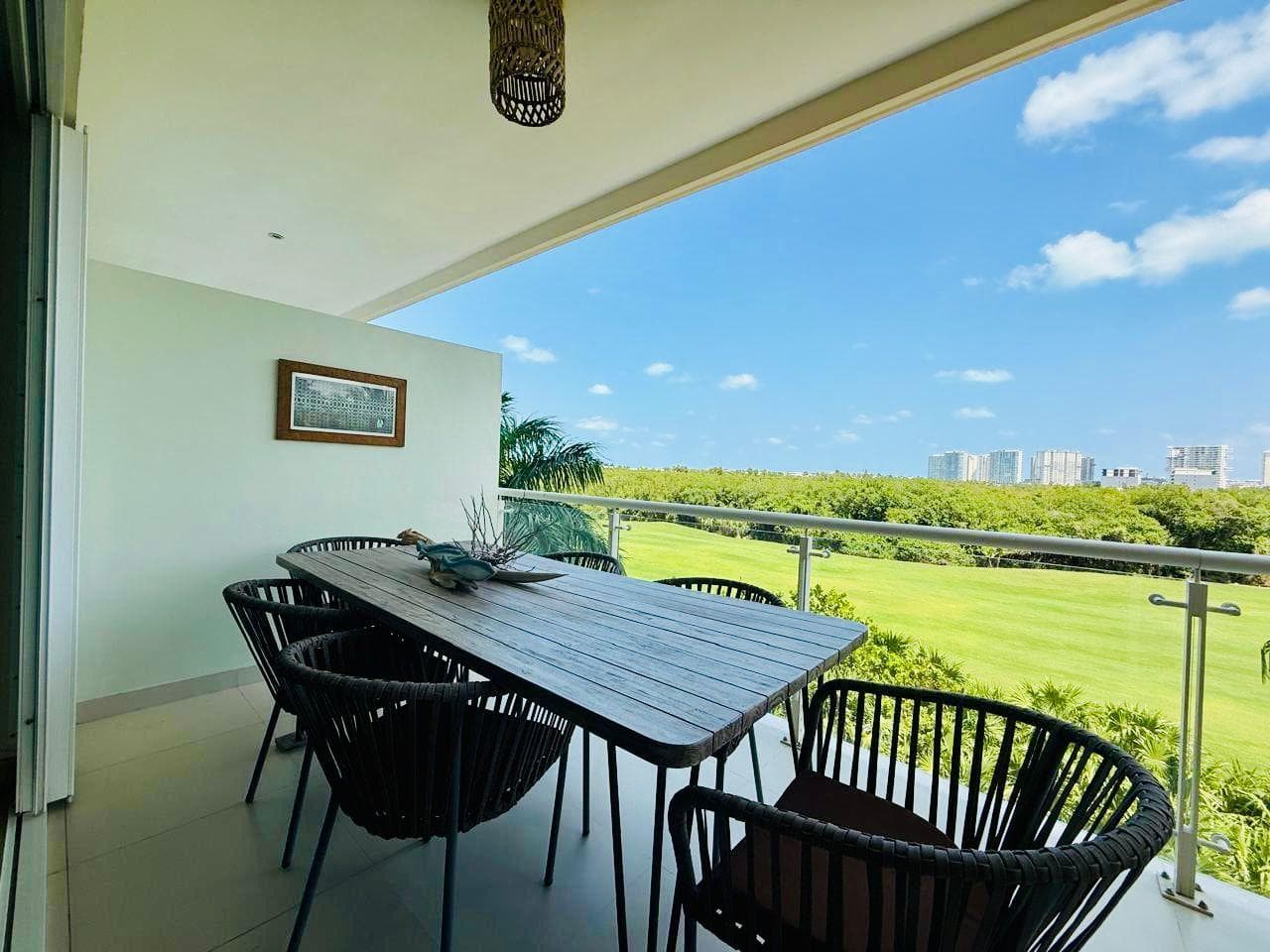 Apartment for Sale/Rent, 3 Bedrooms, FURNISHED, Av. Bonampak, Cancún Towers, Puerto Cancún.