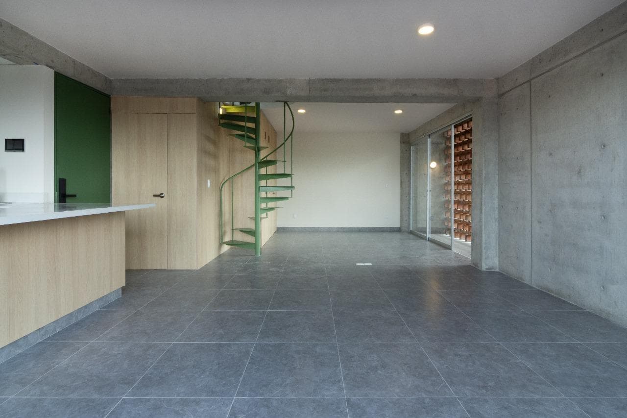 PENTHOUSE DE DOS NIVELES EN CALLE SAN SEBASTIAN EN LA MARTINICA