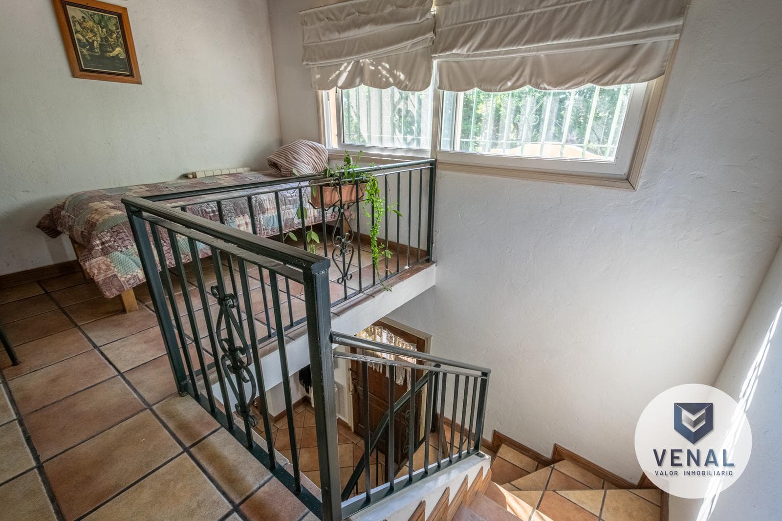 Country house for sale in Colonia de Chacras - Los Cardales, 6 km², 6 rooms, pool, barbecue area, and guest quarters