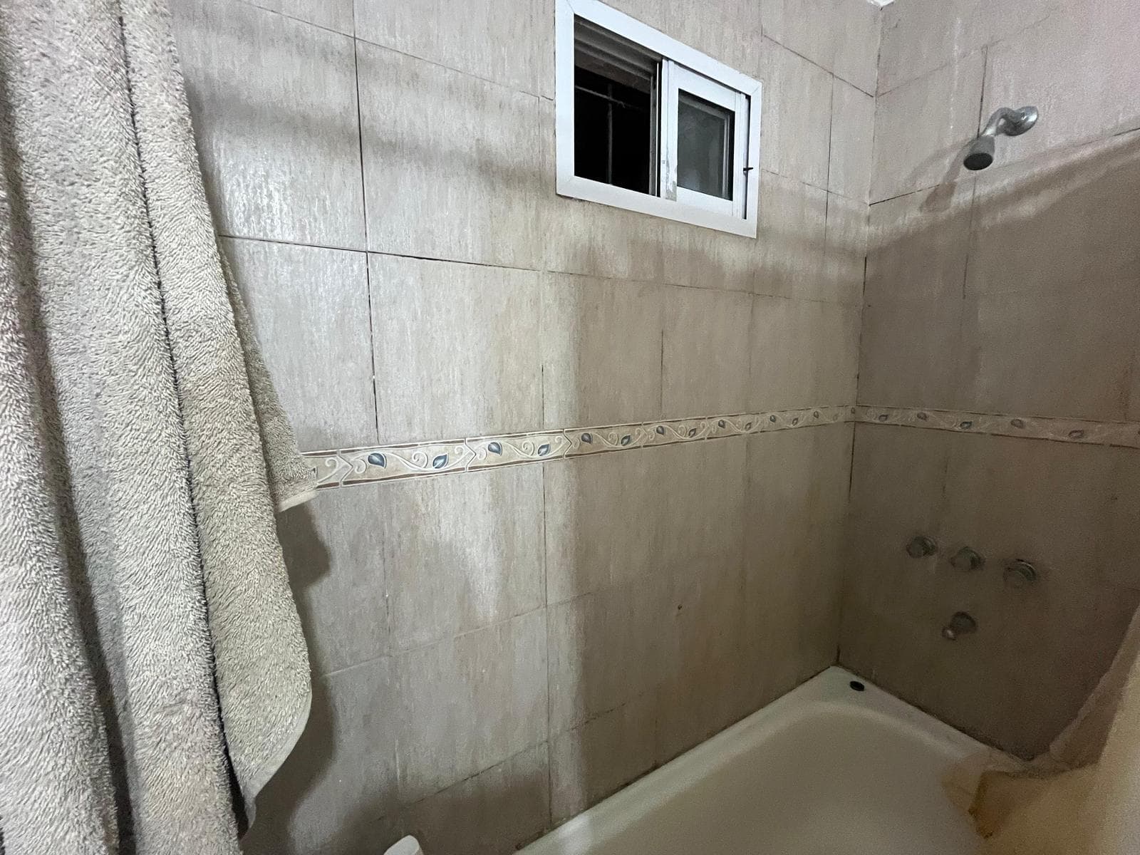 500 Rio Pilcomayo | 3-Bedroom House | Roldán