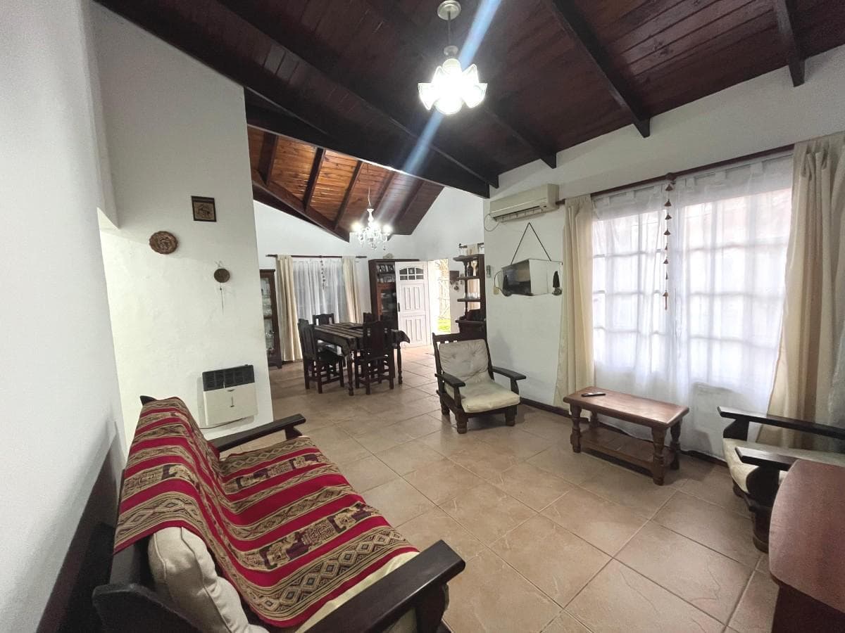 500 Rio Pilcomayo | 3-Bedroom House | Roldán