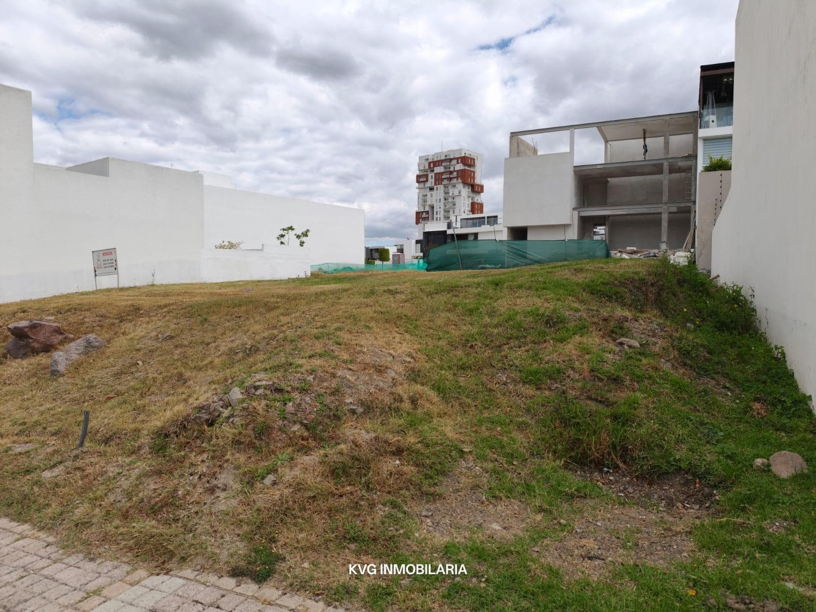 Land for sale, 306.40 m², Parque Jalisco across from the clubhouse, Cascatta, Lomas de Angelópolis, Puebla