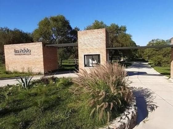 Land for Sale in La Adela Unquillo