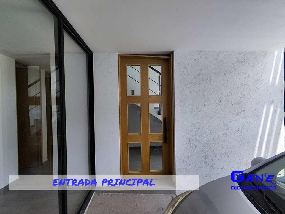 Private Home for Sale in Altus Lago Esmeralda, Atizapán, State of Mexico