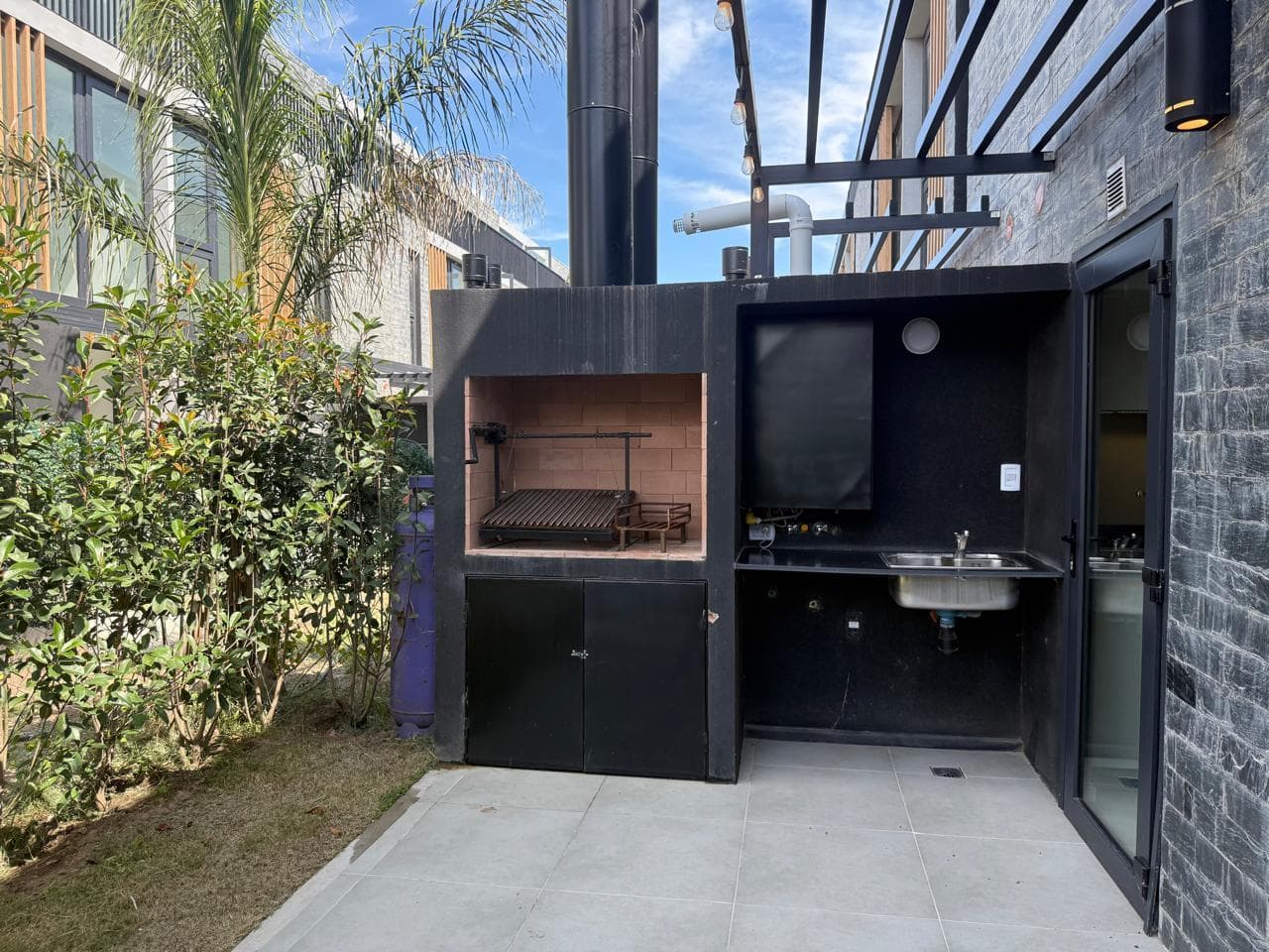 4-Room Apartment in Sunny Tigre - Brand-New