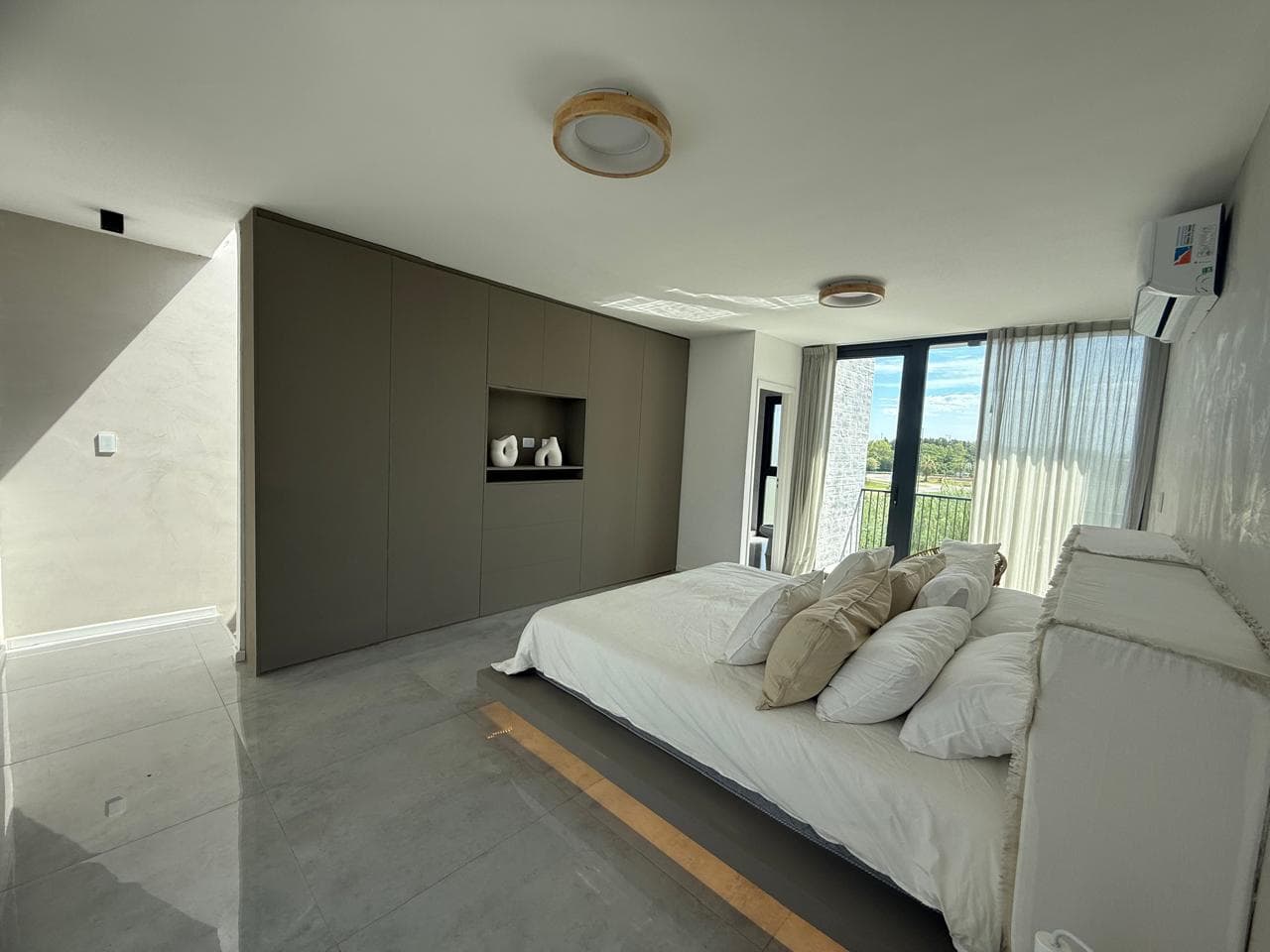 4-Room Apartment in Sunny Tigre - Brand-New