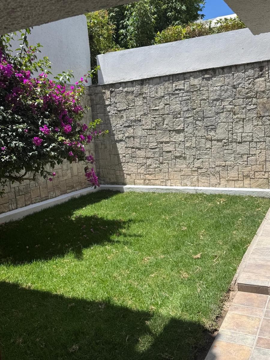 HOUSE FOR SALE IN LOMAS, 4TH SECTION