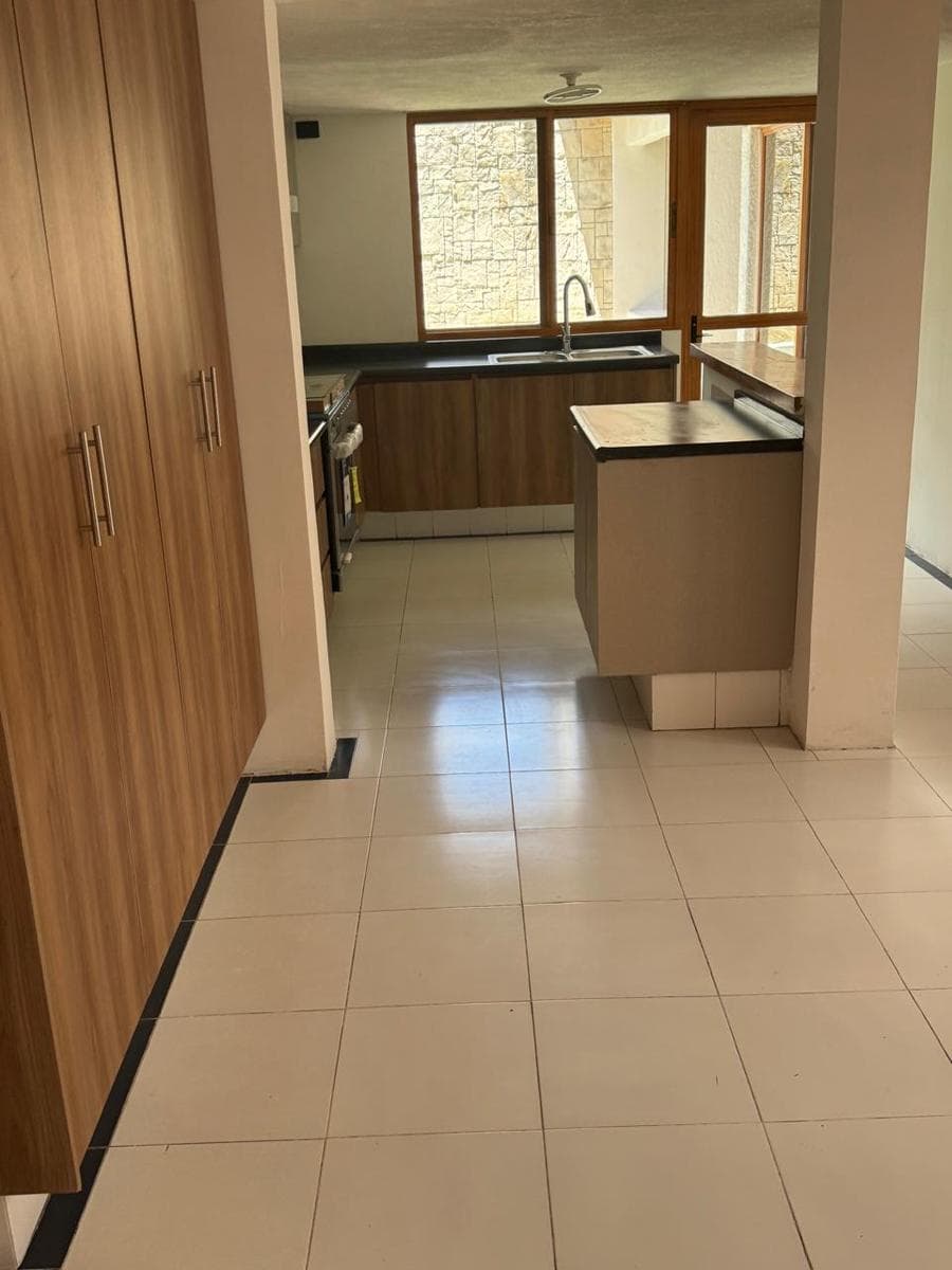 HOUSE FOR SALE IN LOMAS, 4TH SECTION