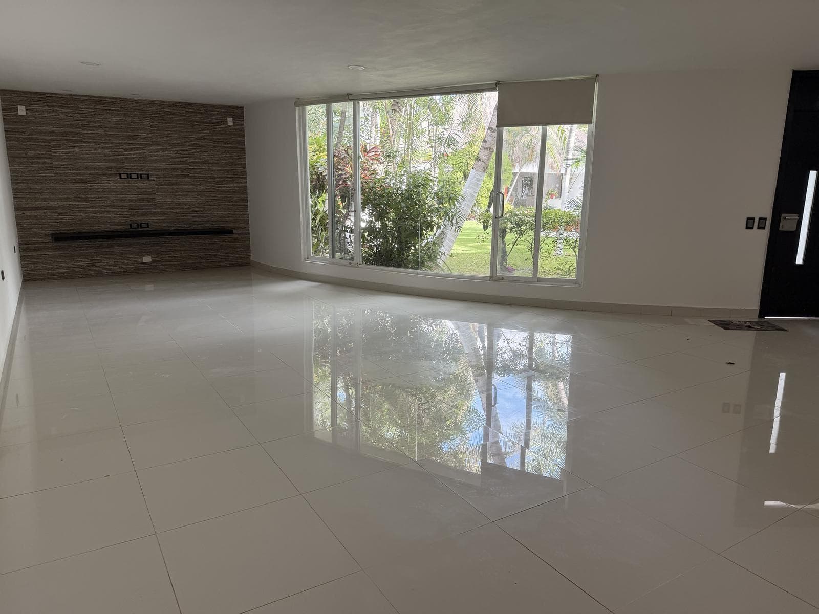 House for Rent, 5 Bedrooms, Pool, Av. Ahuehetes, Cancún