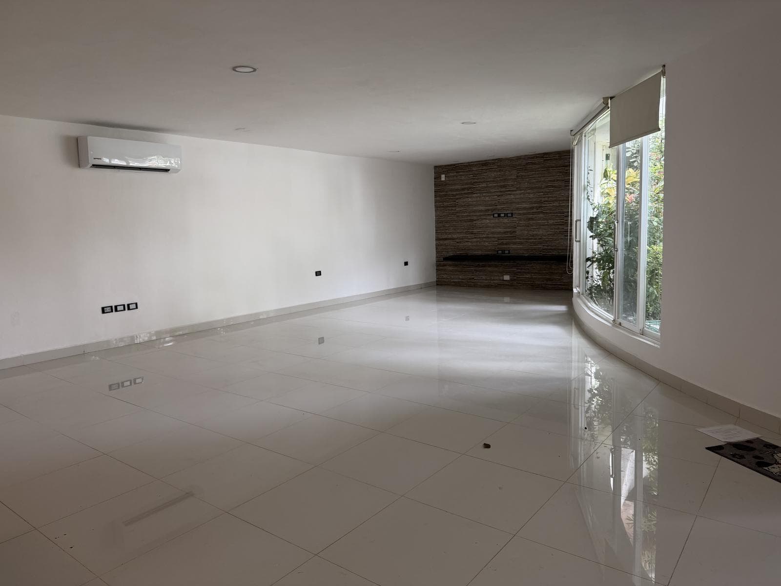 House for Rent, 5 Bedrooms, Pool, Av. Ahuehetes, Cancún