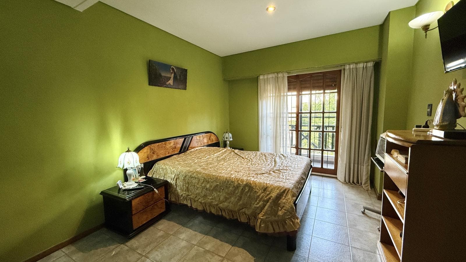 Venta en block 2 triplex en Caballito