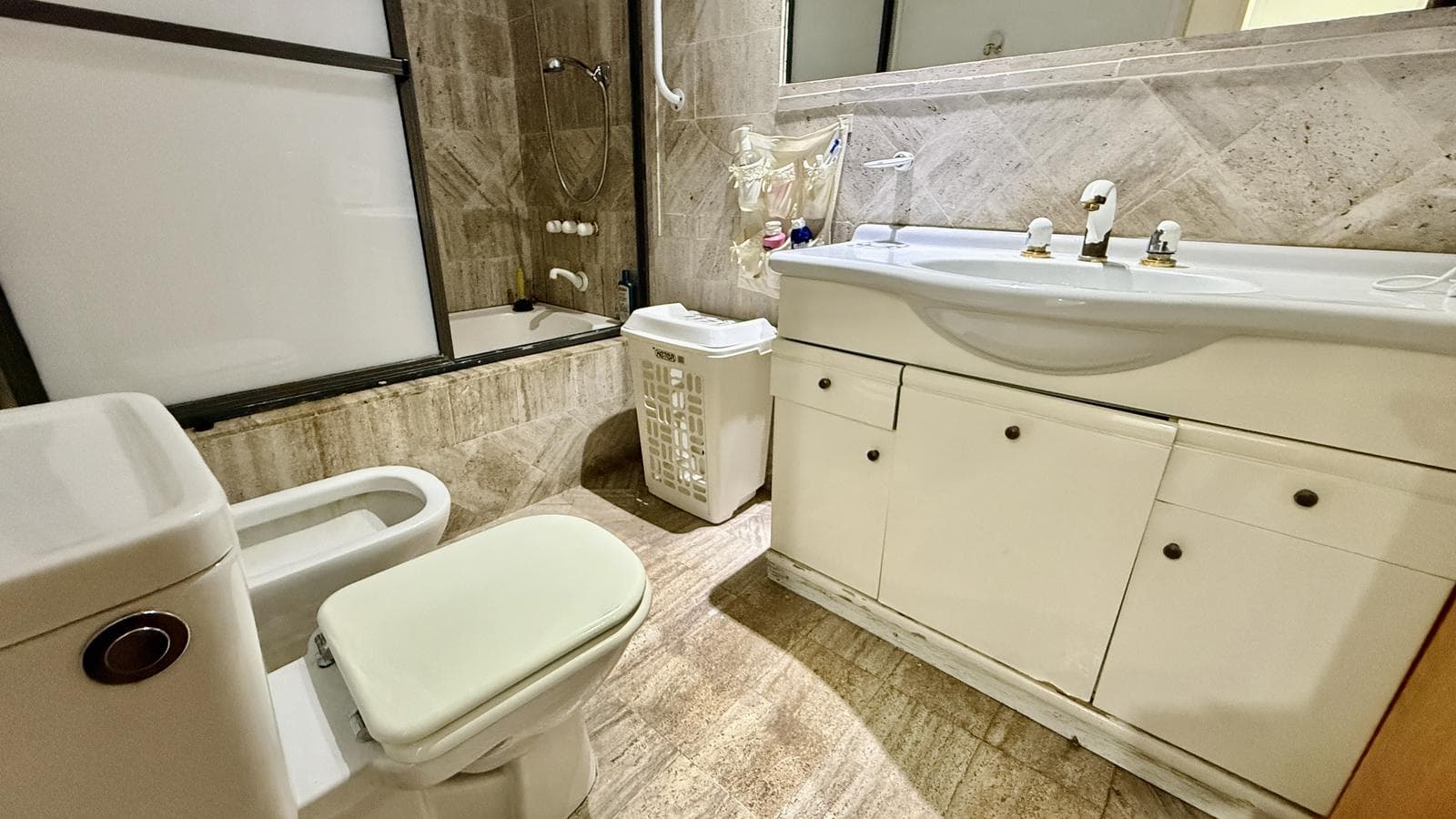 Venta en block 2 triplex en Caballito