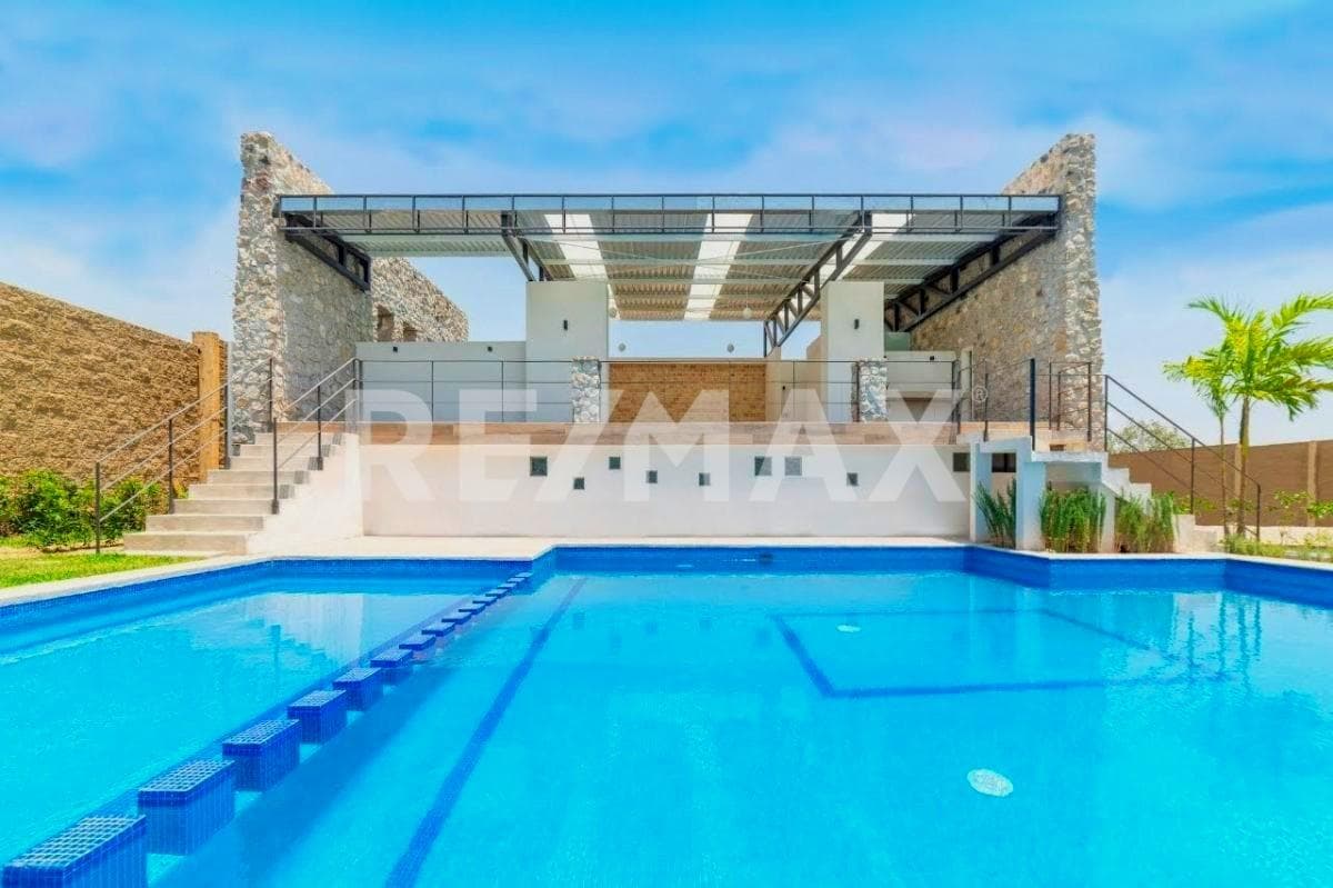 House for Sale in Huamuchil, Cuautla, Morelos