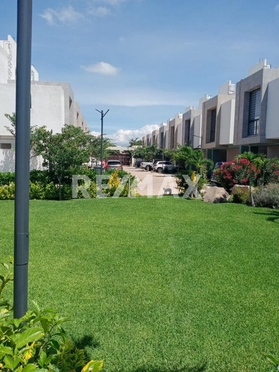 House for Sale in Huamuchil, Cuautla, Morelos