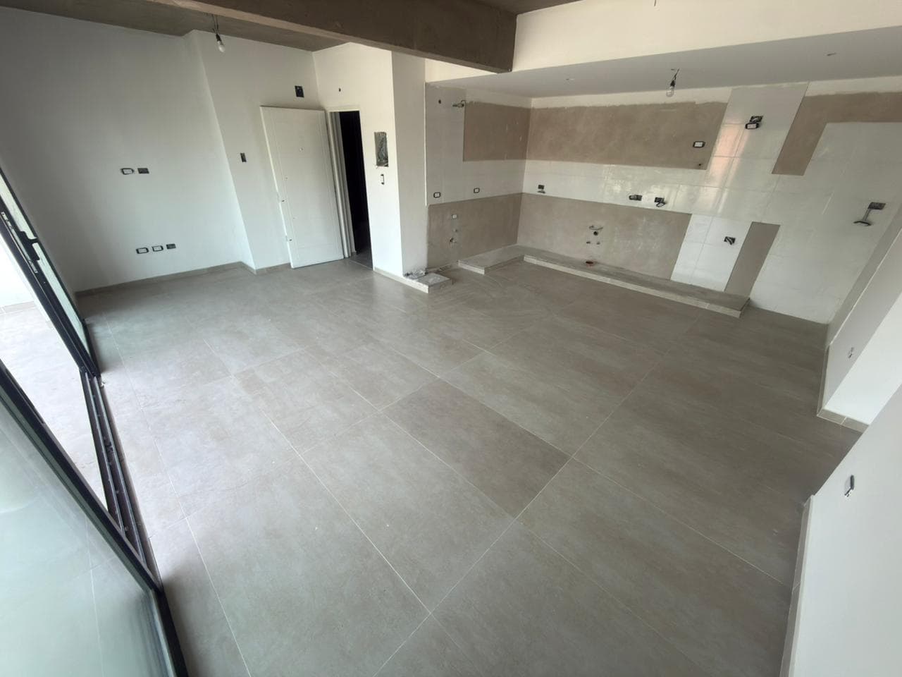 Brand-New 2-Bedroom Apartments for Sale in Downtown Quilmes with Amenities