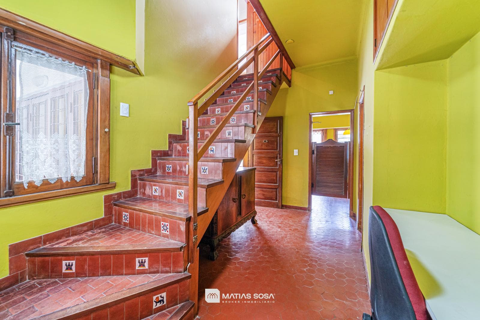 Venta - Casa 7 ambientes - Parque - Chauvin