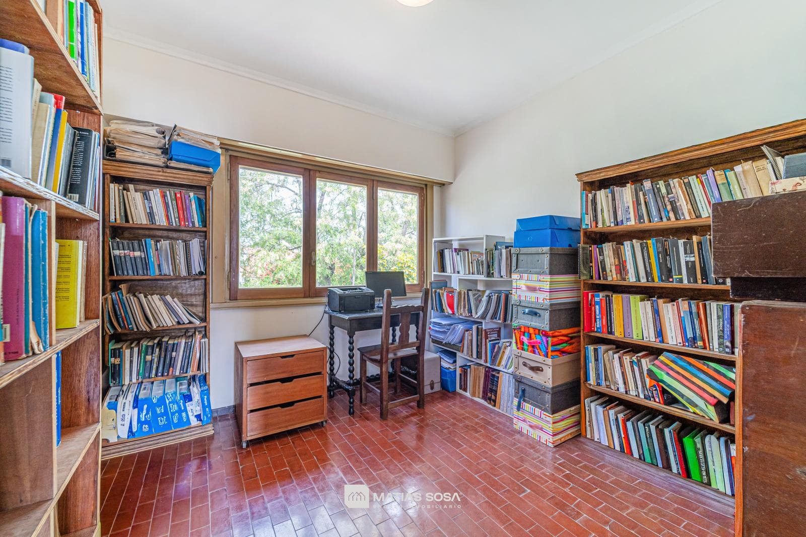 Venta - Casa 7 ambientes - Parque - Chauvin
