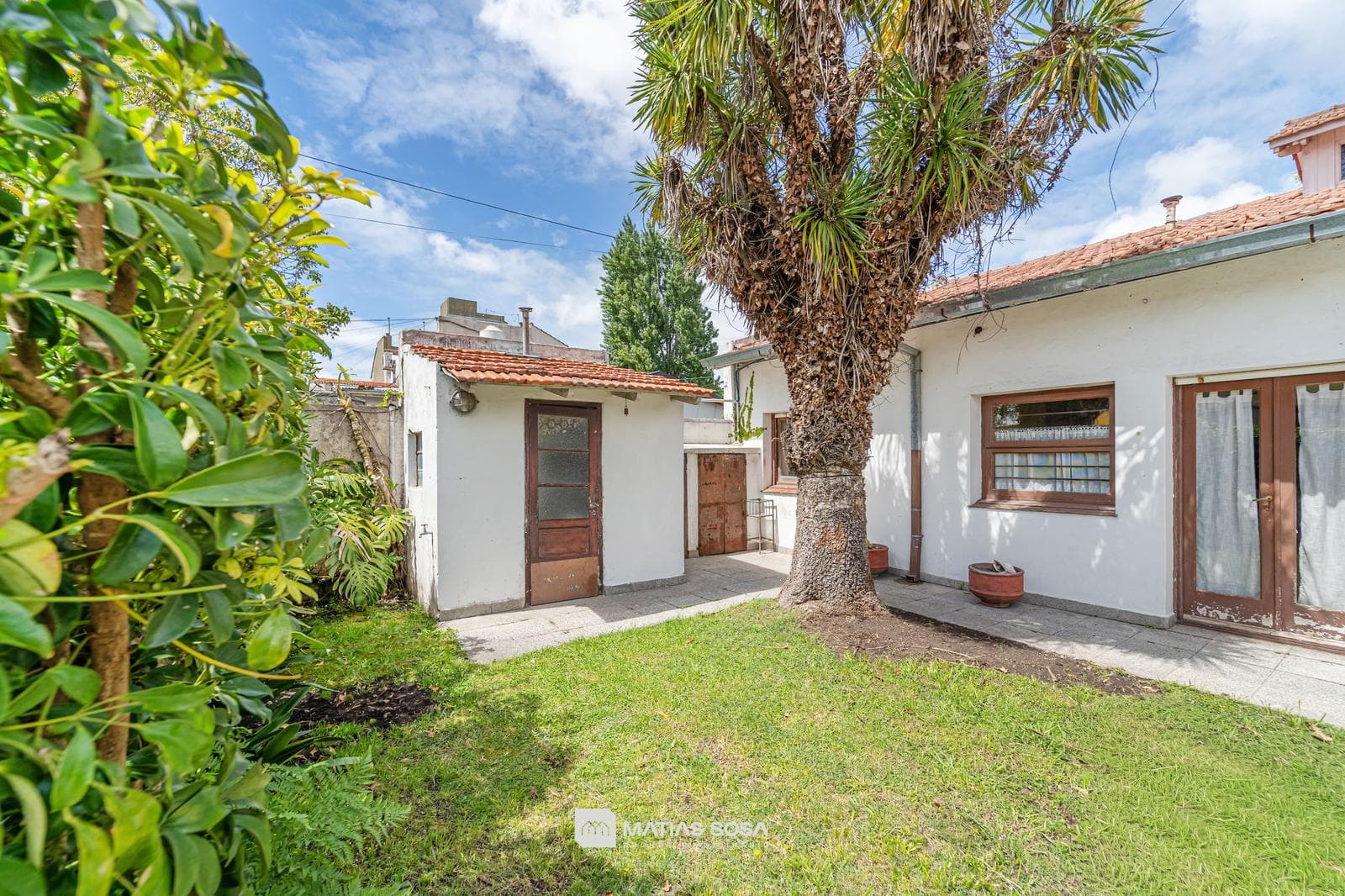 Venta - Casa 7 ambientes - Parque - Chauvin
