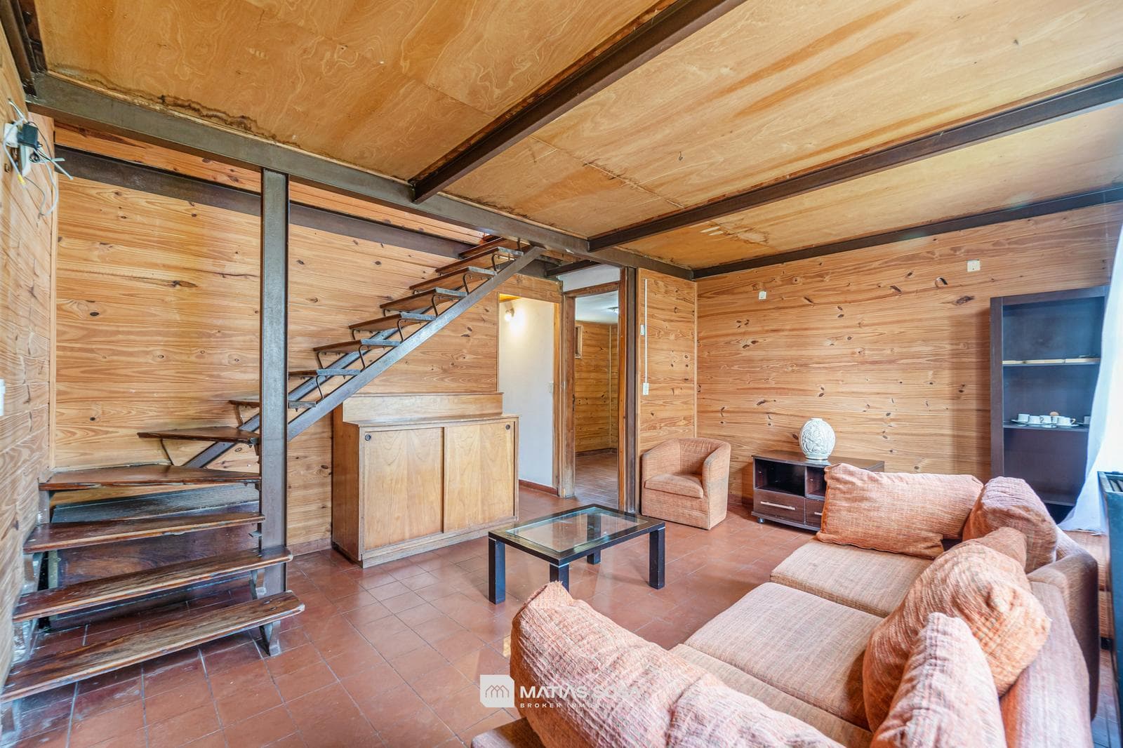 Venta - Casa 7 ambientes - Parque - Chauvin