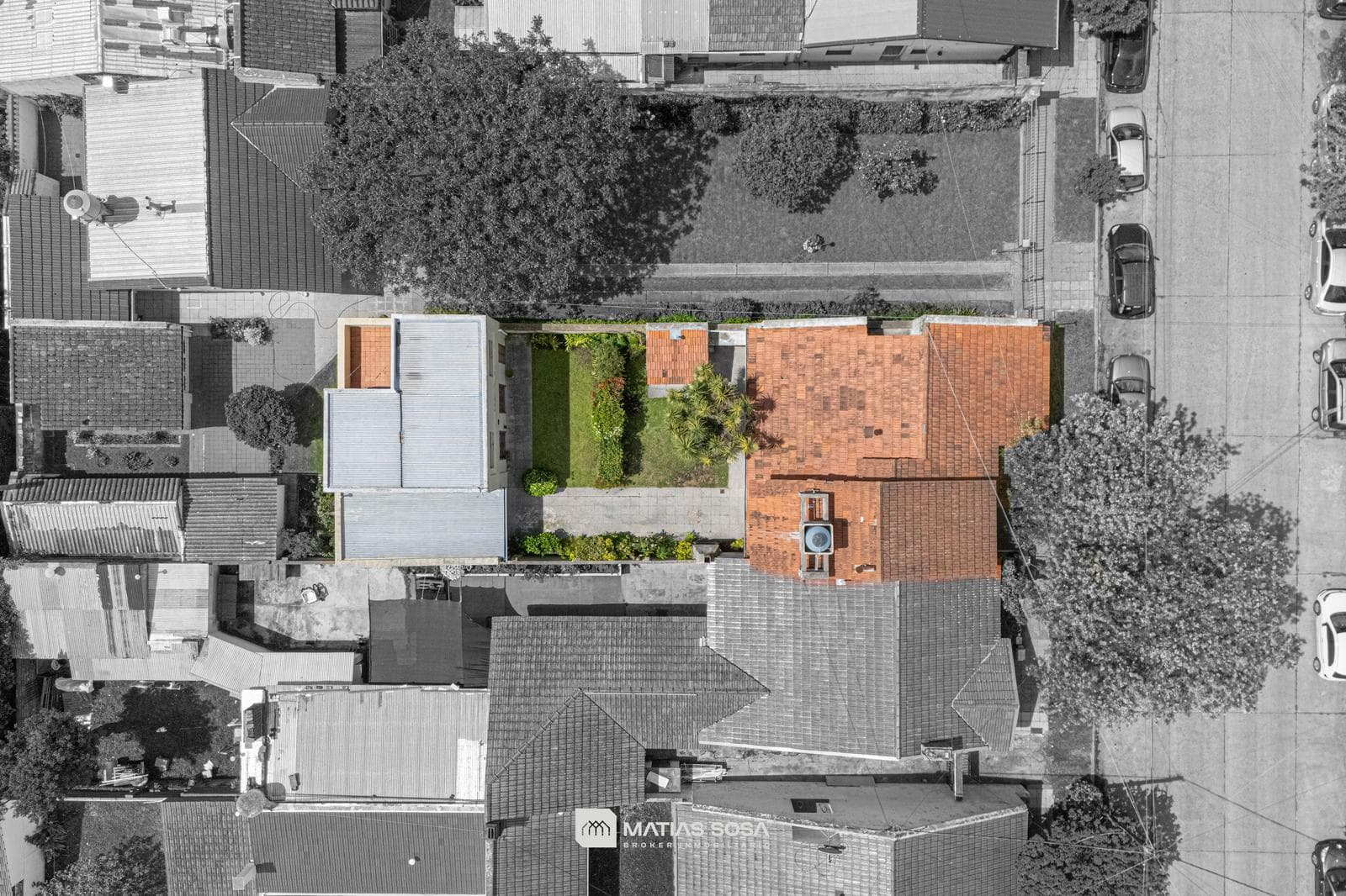 Venta - Casa 7 ambientes - Parque - Chauvin