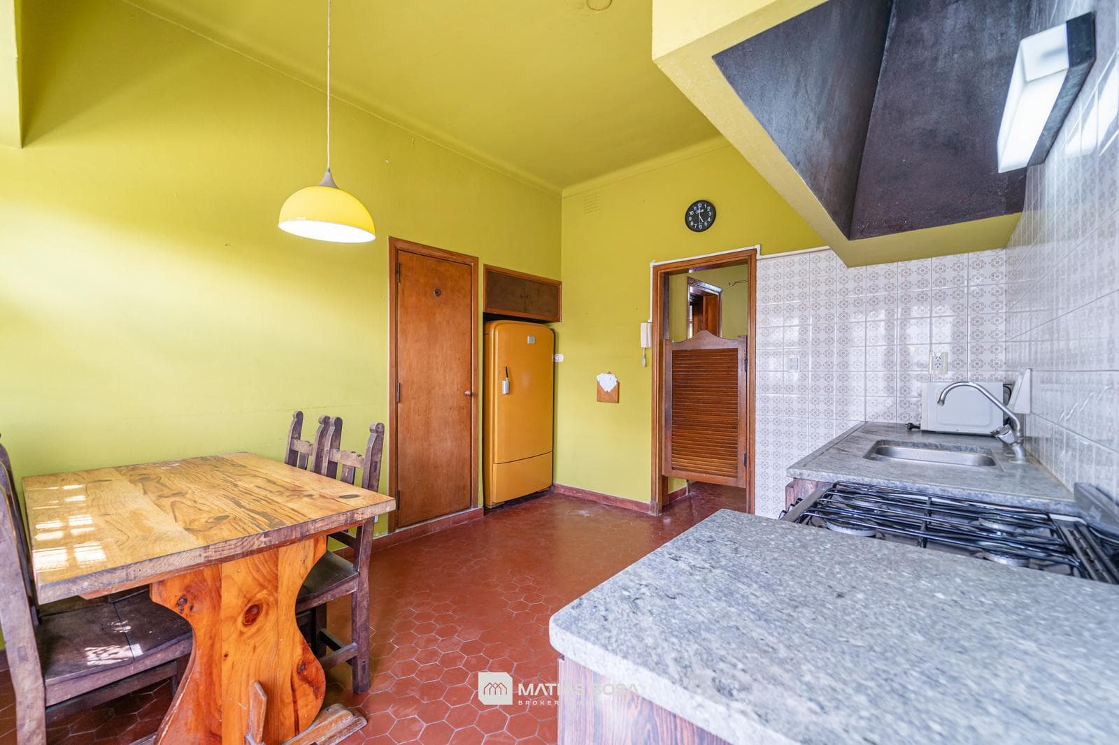 Venta - Casa 7 ambientes - Parque - Chauvin