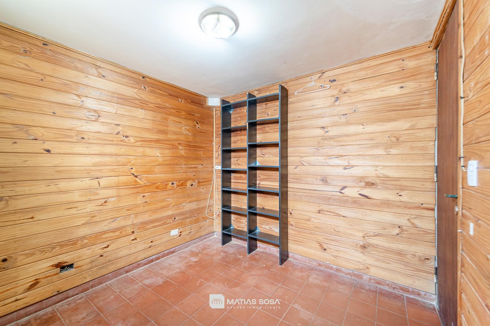 Venta - Casa 7 ambientes - Parque - Chauvin