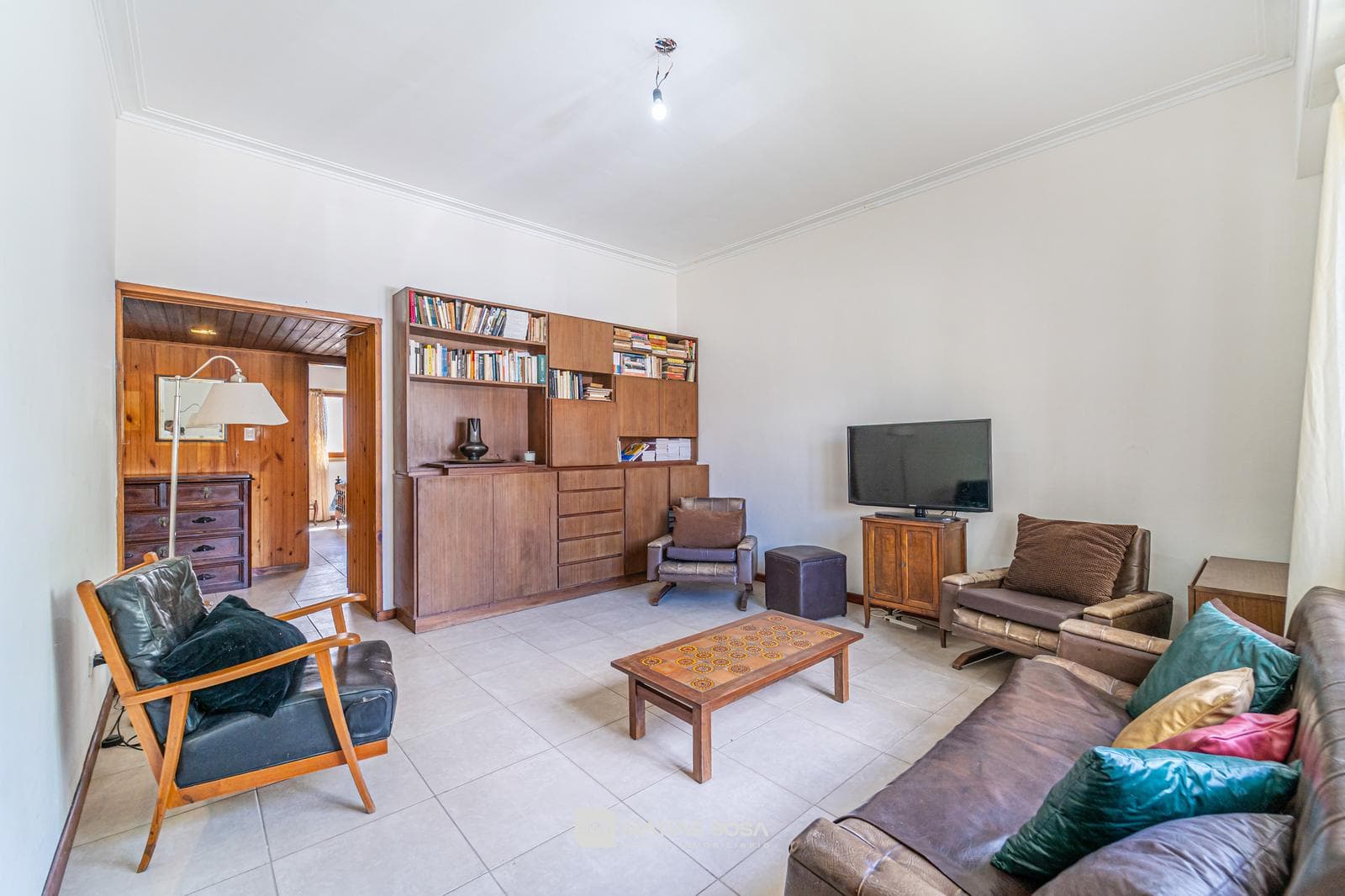 Venta - Casa 7 ambientes - Parque - Chauvin