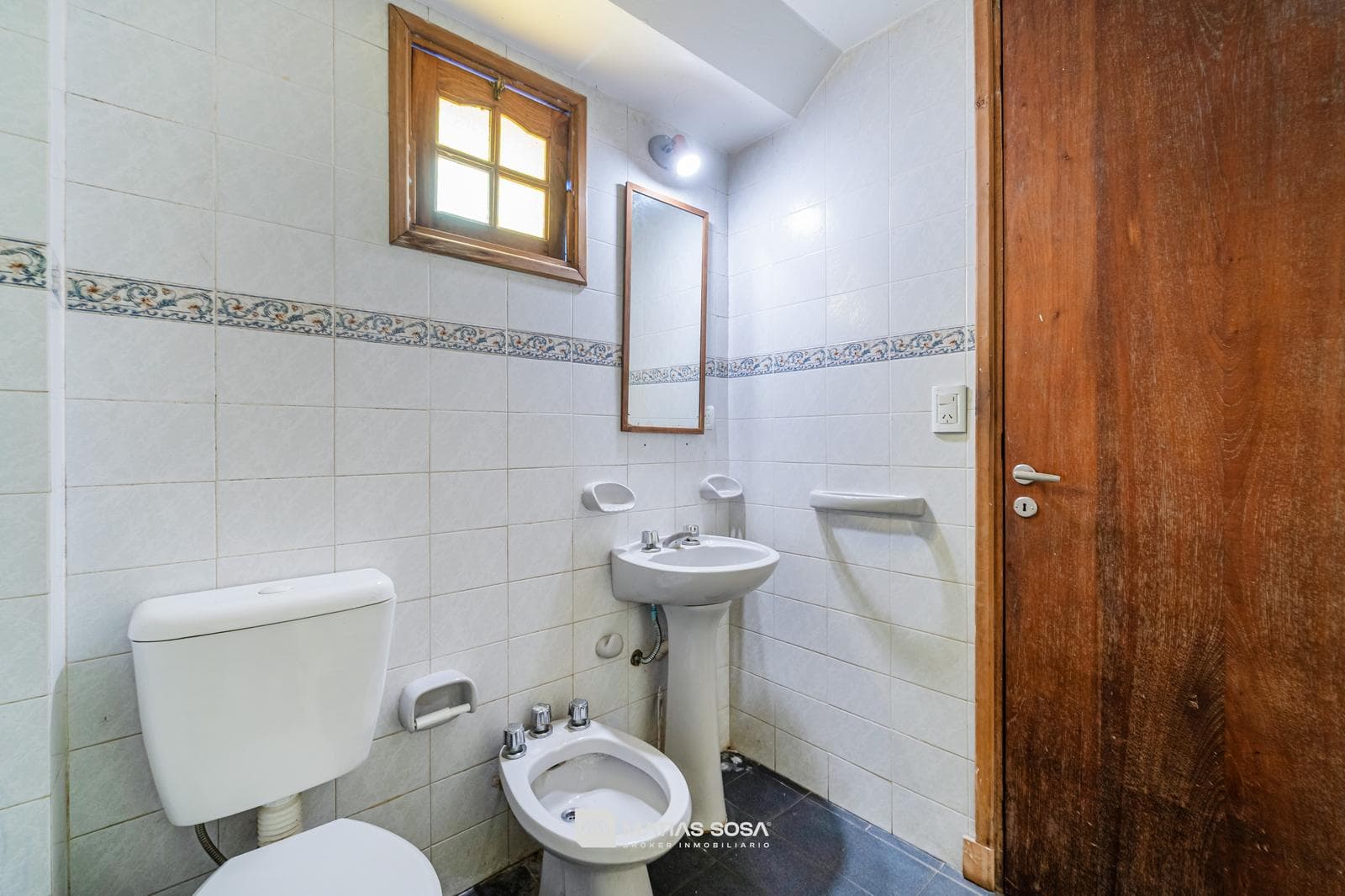 Venta - Casa 7 ambientes - Parque - Chauvin
