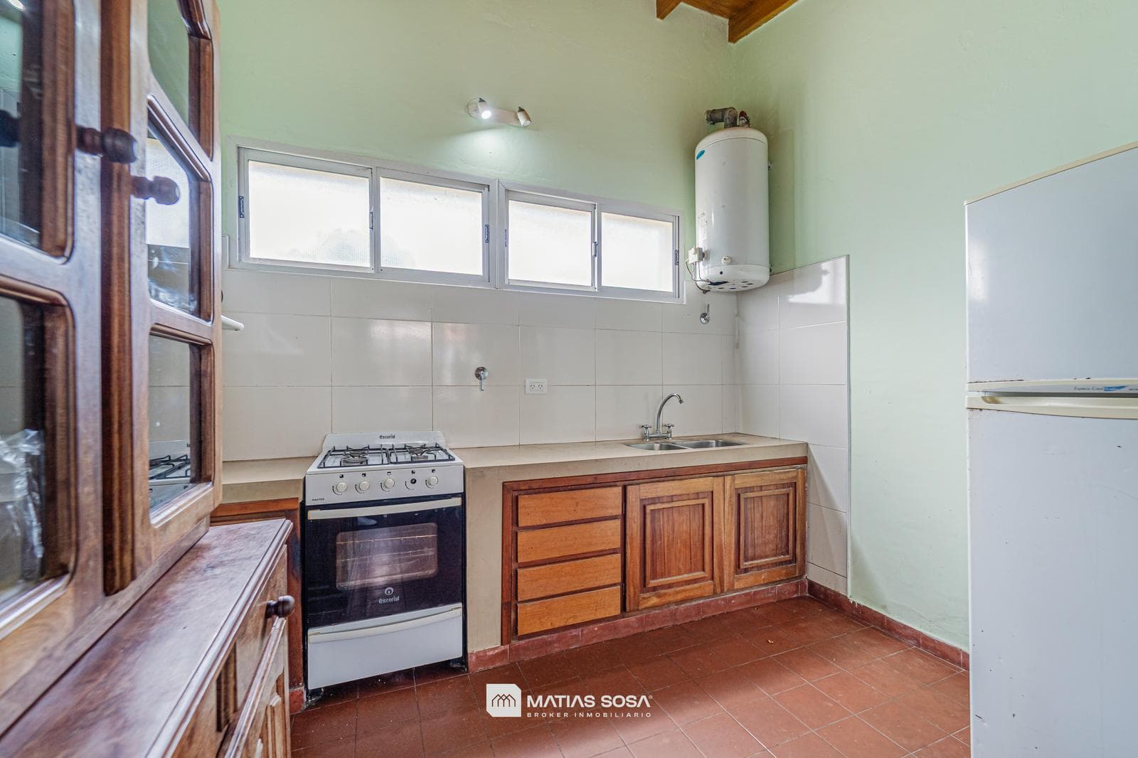 Venta - Casa 7 ambientes - Parque - Chauvin