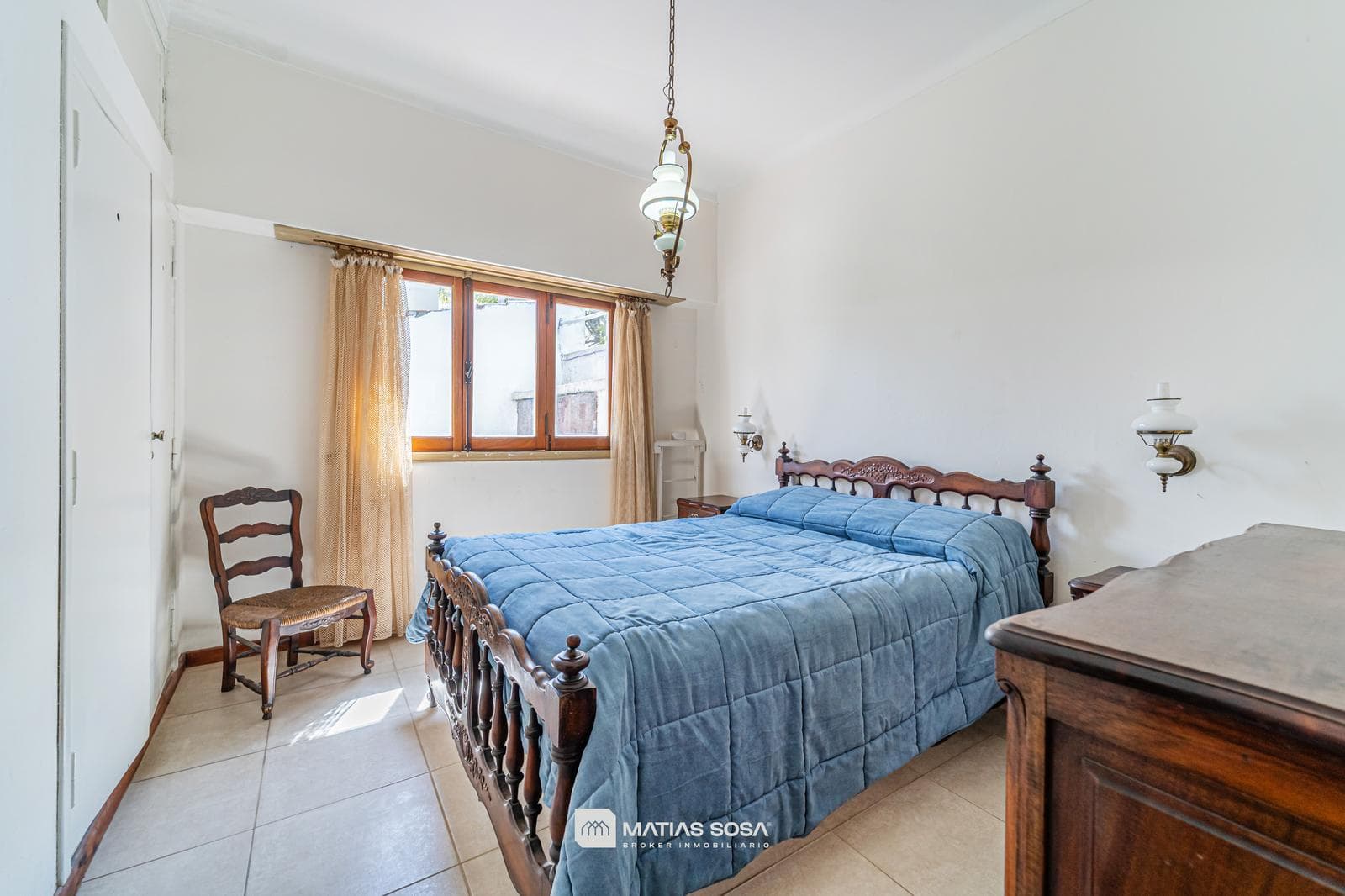 Venta - Casa 7 ambientes - Parque - Chauvin