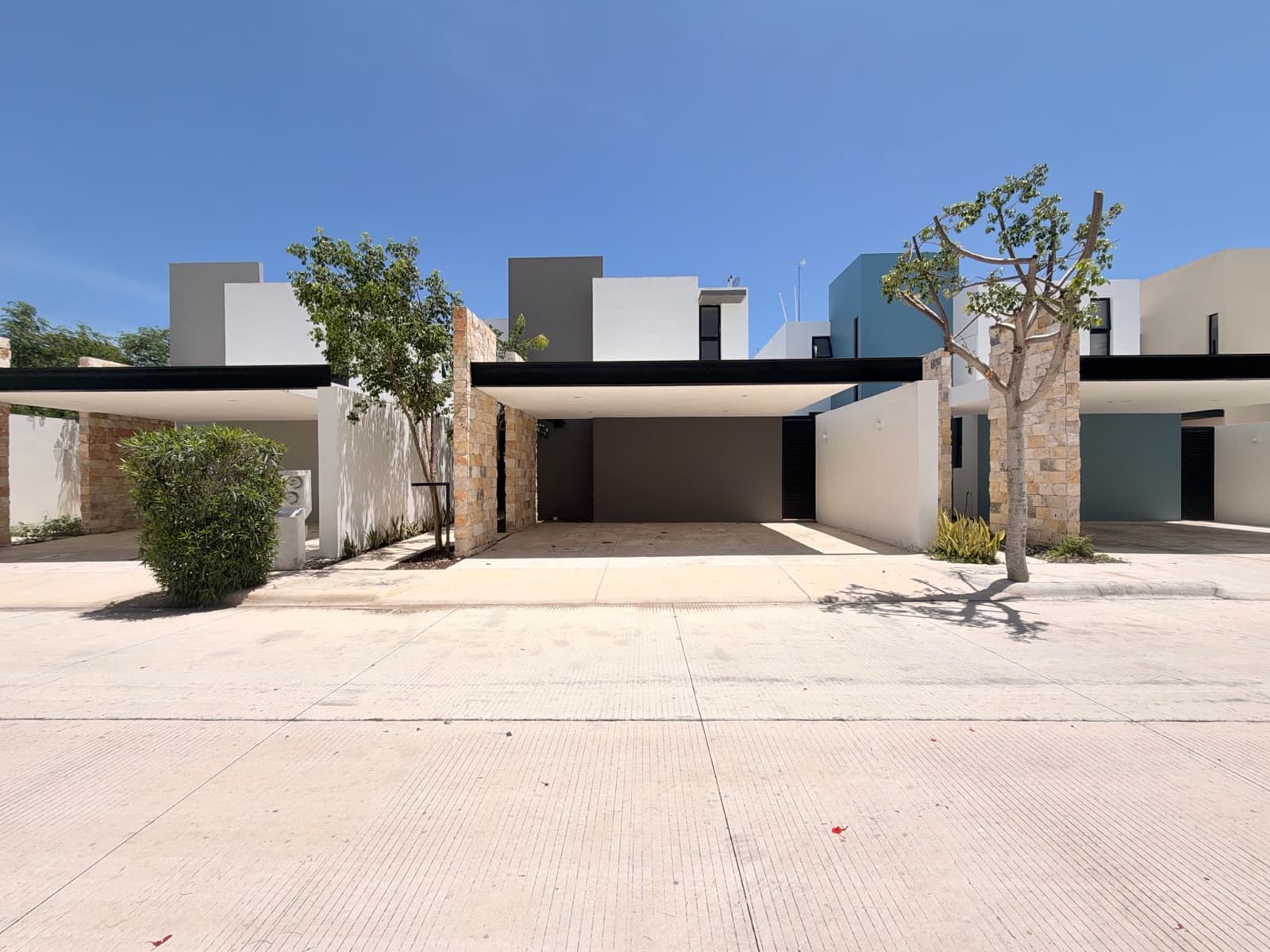Residencia premium en venta con alberca y 3 recámaras