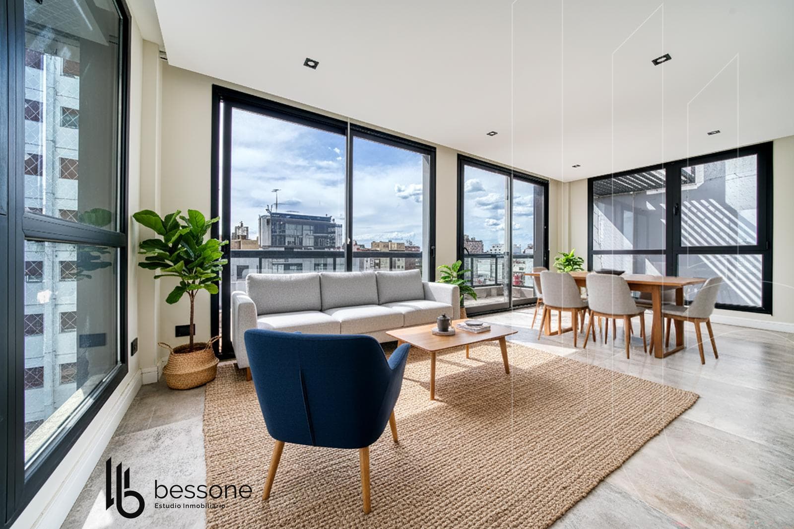 Apartment - 3 Bedrooms, La Perla