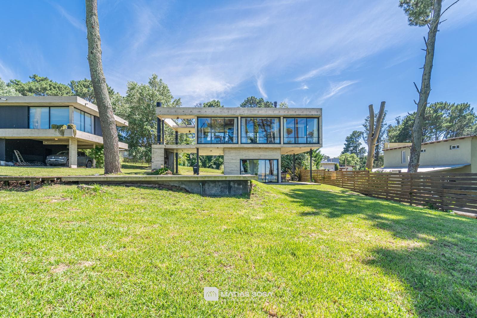 Venta - Casa 3 Ambientes con Diseño Único - Sierra de los Padres