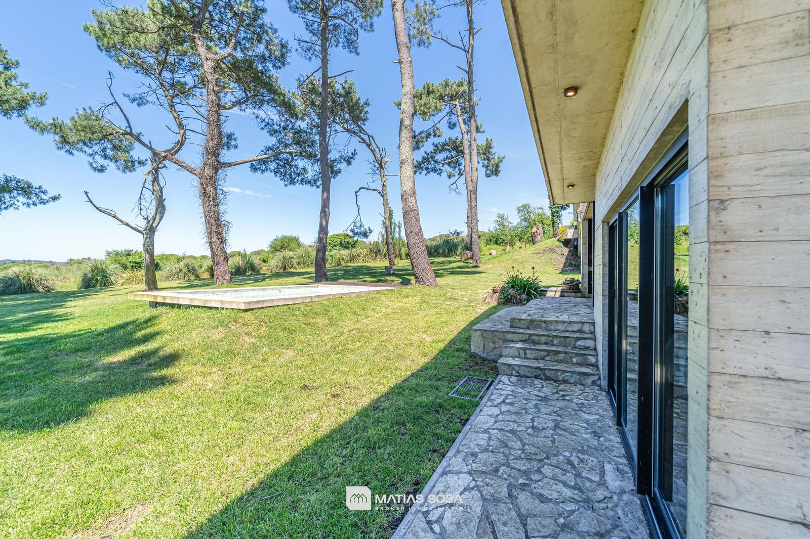 Venta - Casa 3 Ambientes con Diseño Único - Sierra de los Padres