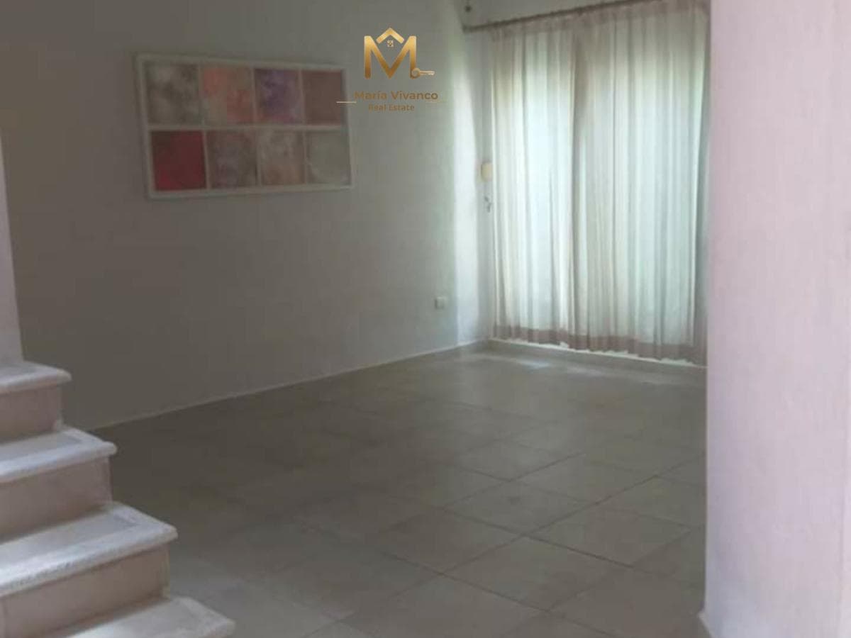 House for Sale Near the Grand Plaza in Cancún