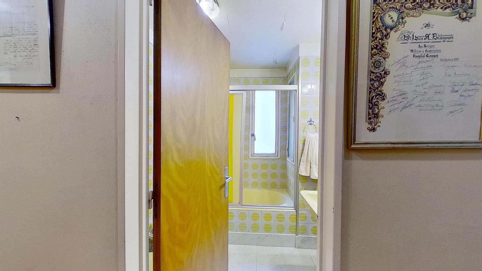 FOR SALE: 4-Bedroom Apartment with Service Quarter, Garage, and Storage Room – Barrio Norte